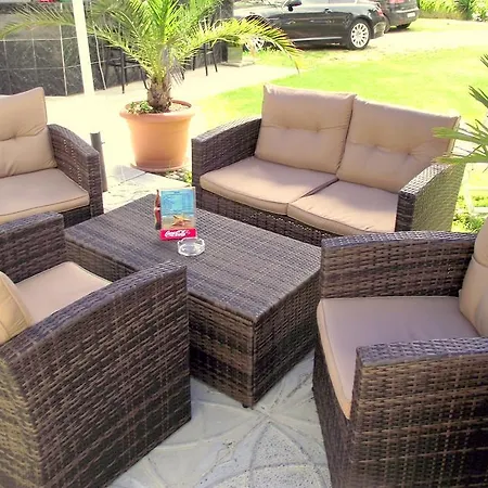 Хотел анджи 2*